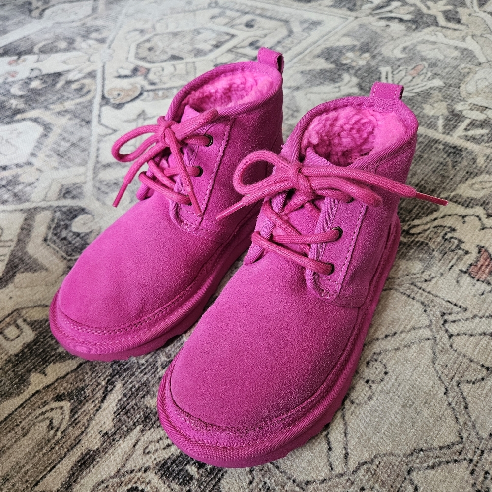UGG Kids' Neumel II Chukka Boot